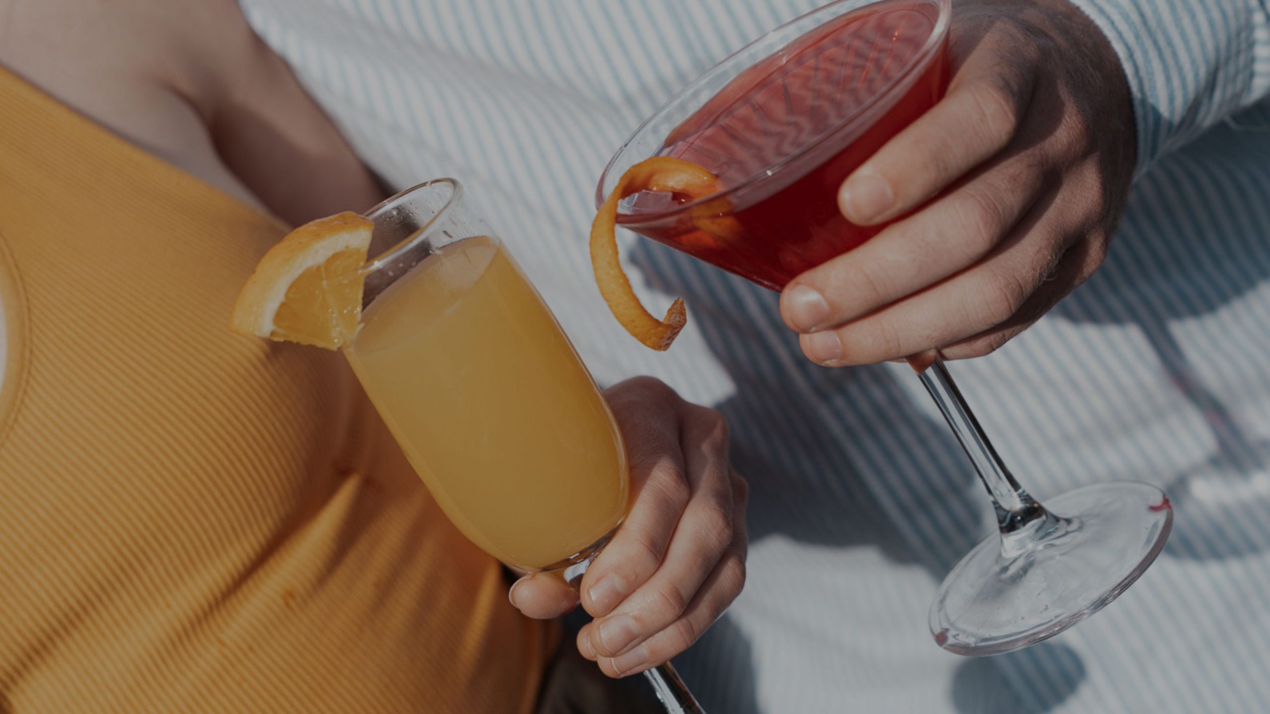 Drinks by the ocean in Cape Town Hout Bay. Reservations for Beach Bar